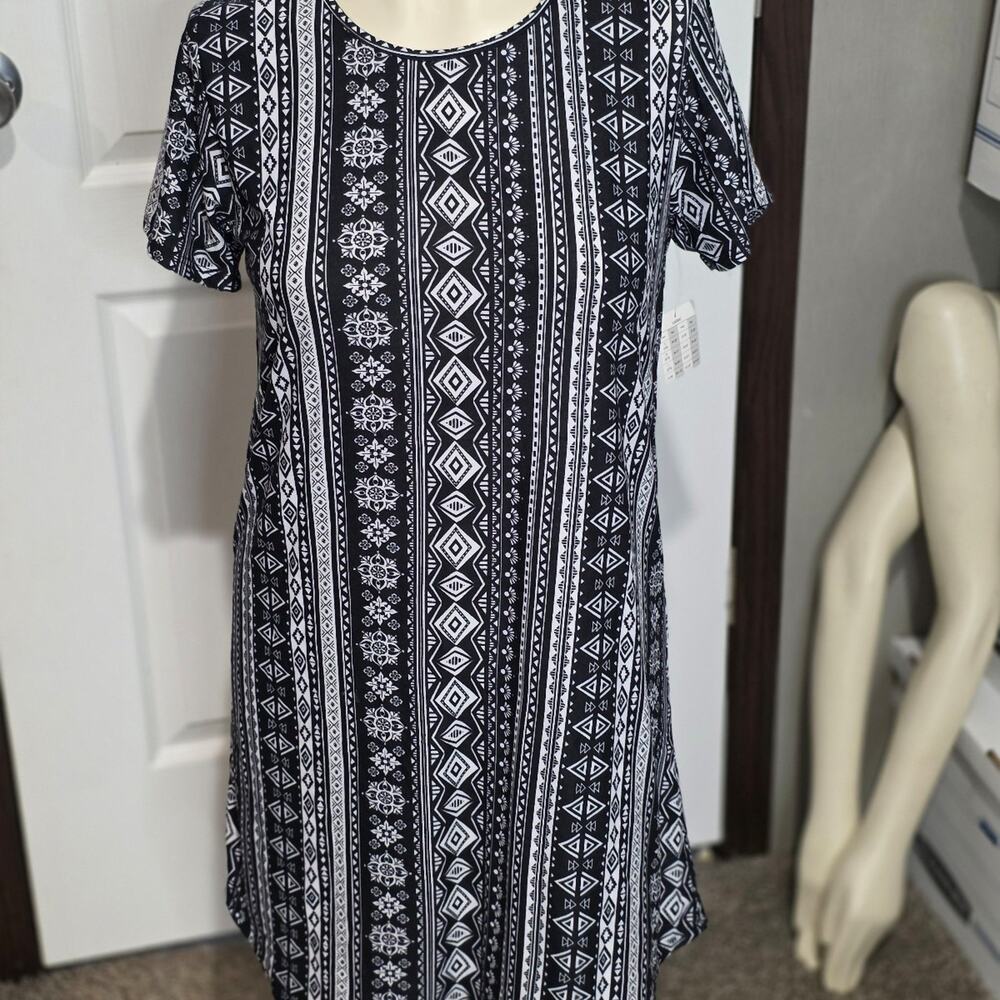 Bobbie brooks black geometric dress - Picture 2 of 6